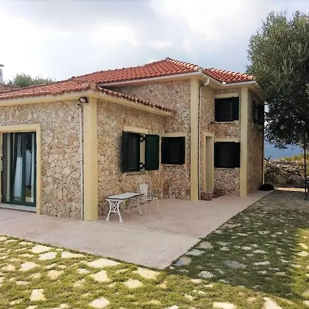 Mountain House With Breathtaking Sea View בית נופש פורוס