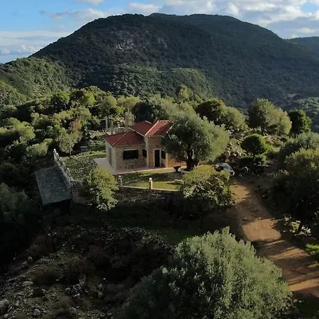 Mountain House With Breathtaking Sea View פורוס