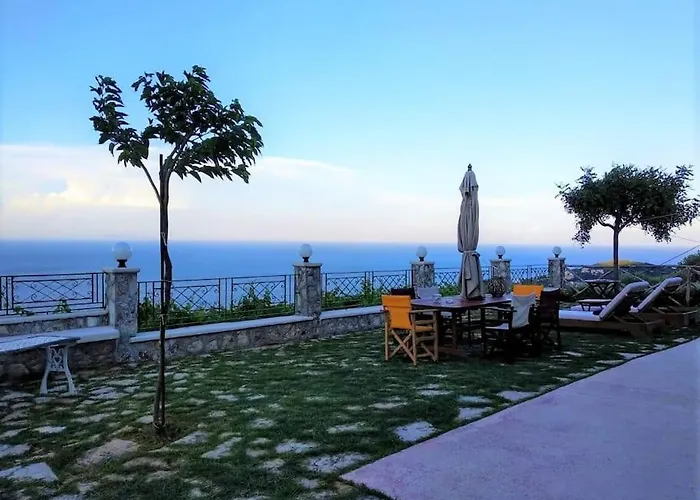 Mountain House With Breathtaking Sea View * Pórosz