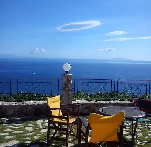 Mountain House With Breathtaking Sea View Nyaraló