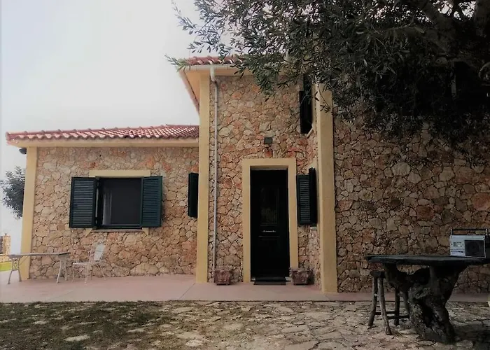 Mountain House With Breathtaking Sea View *